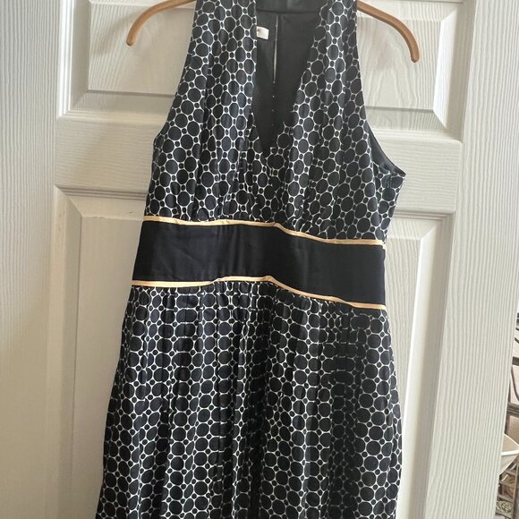 Evan-Picone Dress Women's Polka Dots and Pleats Size 12 - Picture 2 of 5